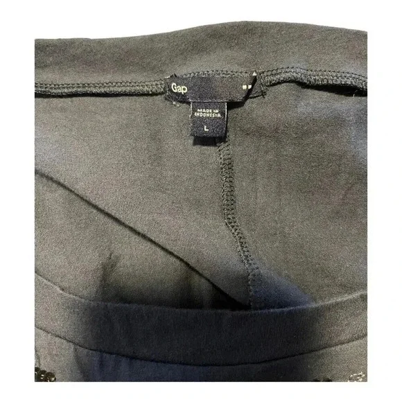 Gap Women’s Large‎ Blue Crop Blouse With Geometric Shapes Aztec - Picture 4 of 4